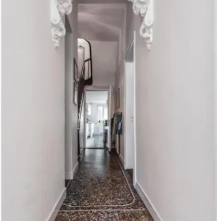 Maastricht- Top Location Apartment